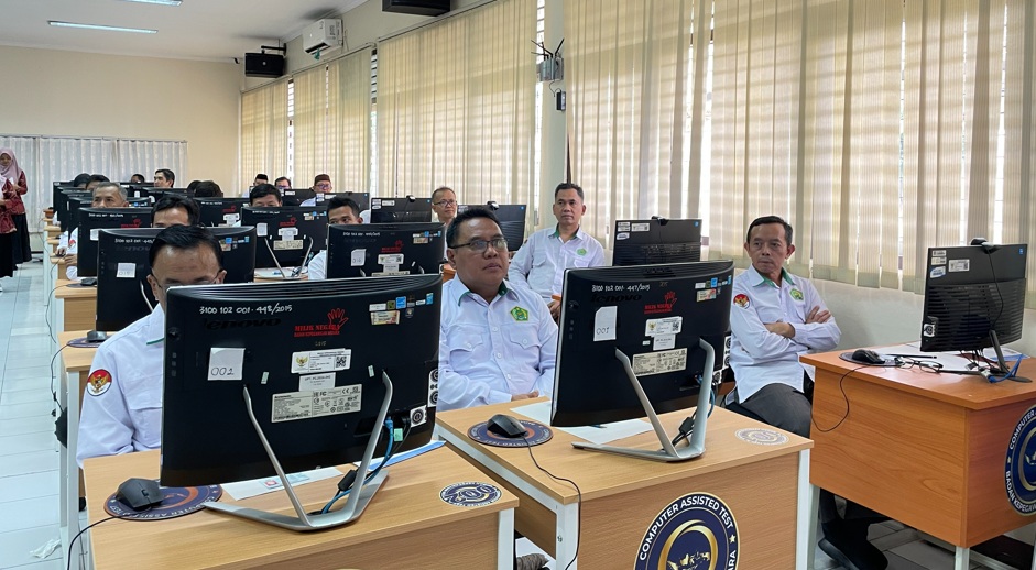 66 ASN Kementerian Agama Ikuti CAT Profiling ASN di UPT BKN Semarang  ‎