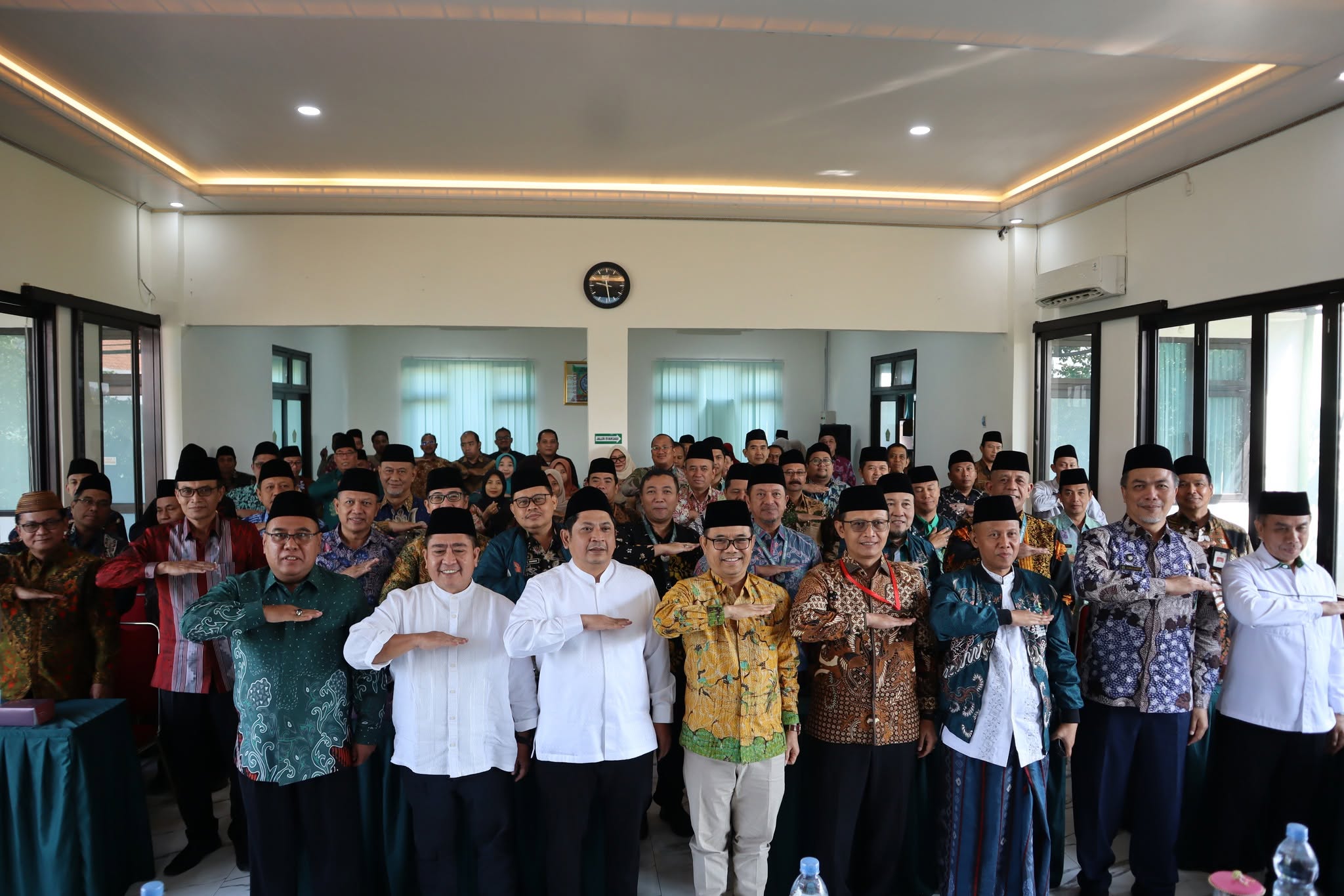 Survei Evaluasi Kinerja Kemenag Jatim Dorong Kebijakan Berbasis Bukti
